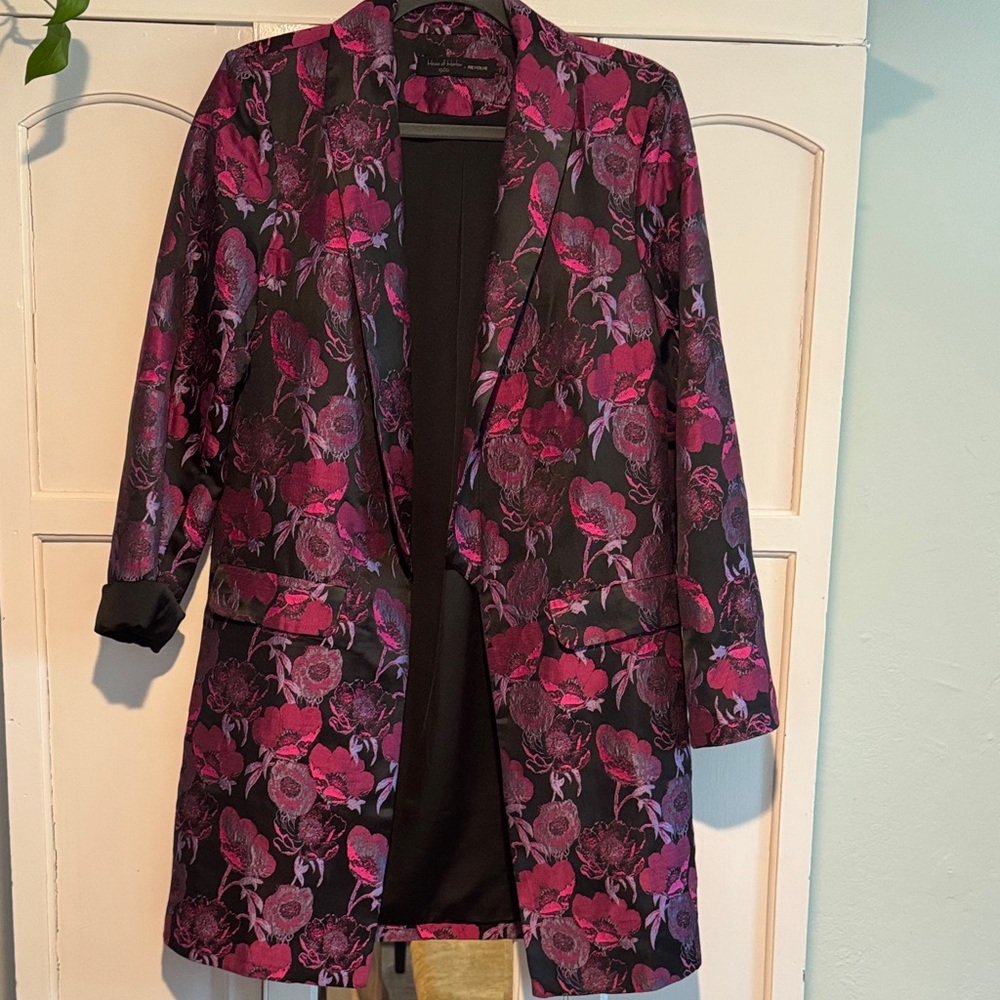 House of Harlow 1960 Pink and Black Floral Blazer